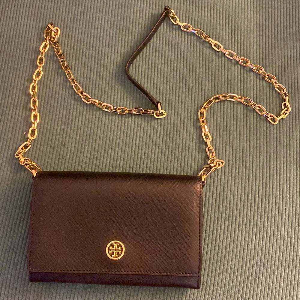 Relisted - Tory Burch cross body bag w/chain strap